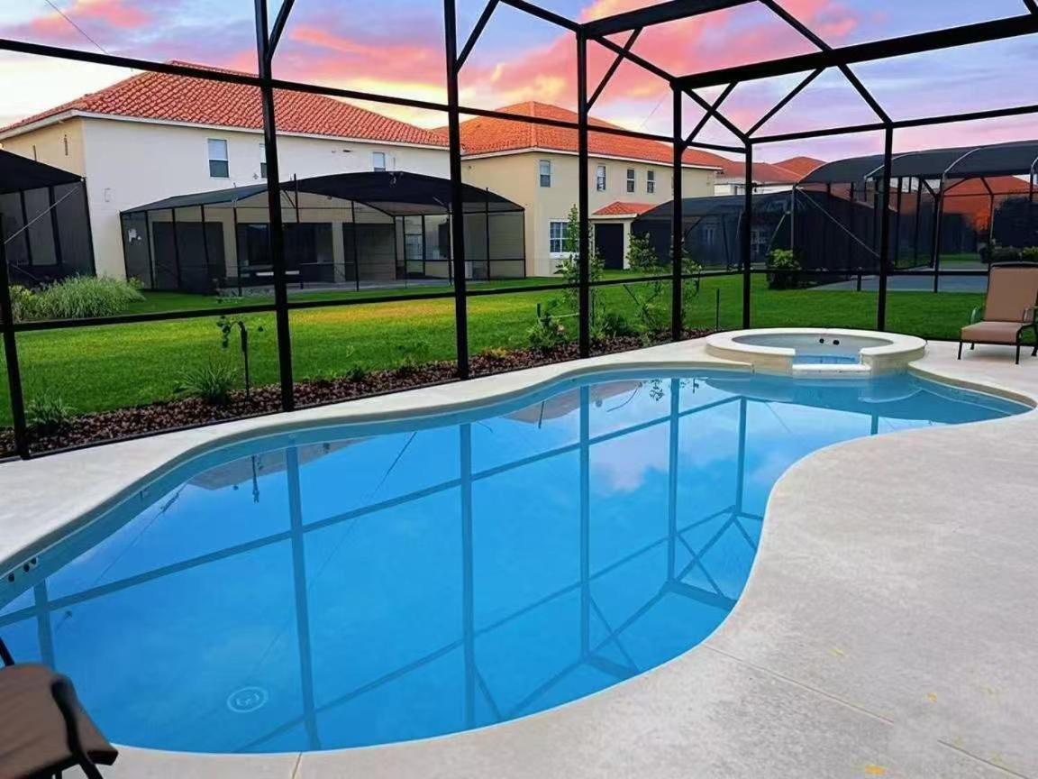 Elegant King Queen Suite Rooms -Private Bath-5 Star Resort-Pool-Spa-Club-Disney-Water Park-Wifi-Smart Tv Davenport Exterior foto